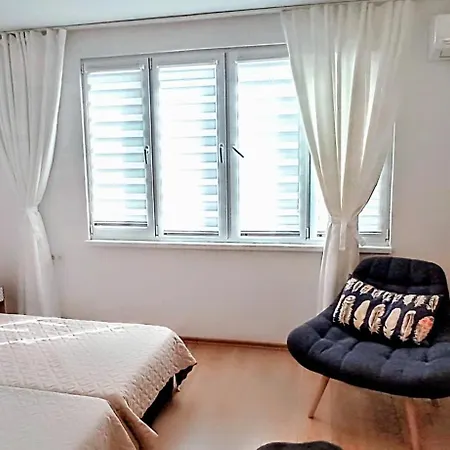 веселина - Guest house Ivaylovgrad