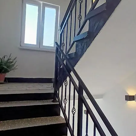 Guest house веселина - *